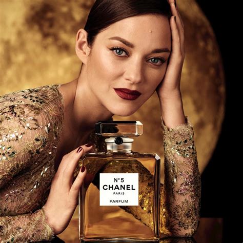 who is in chanel no 5 ad|chanel no 5 movie.